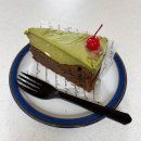 코코네카페 | [부산 디저트 맛집] 맛있는 케이크를 즐길 수 있는 감성 카페! 서면 스테이트 후기