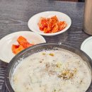 돼지국밥과 순대국 사이 그 맛, 신사역 진수옥 혼밥 후기