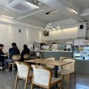 카페윤(Cafe윤) | 광주 풍암동 감성 카페 ㅣ 윤 cafe [윤카페] ㅣ 촉촉한 크로플 맛집