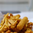 박스터지는 두마리치킨 이미지