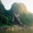 동굴왕족 | 루앙프라방 빡우동굴 탐험기: 천 개의 부처가 속삭이는 신비로운 여정