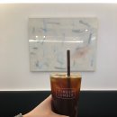 카페팀버럼버 이미지