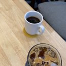 옴서감서공덕북카페 | 김제 명천식당 근처 저렴한 카페 '옴서감서 공덕북카페'