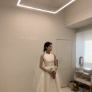 29170-1-A-06 | #w06. 이번 생은 단아하기로 결심했습니다 | 이아라보 본식 드레스 피팅 후기 (계약O)