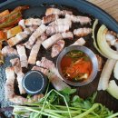 감탄송천 | [전주 송천동맛집] 향긋한 미나리와 두툼한 삼겹살의 환상 조합, '미나리먹는돼지 송천점' 솔직 후기!