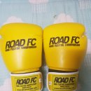 로드fc(road fc) 노랭이 복싱 글러브 14온스,새상품) 로드fc(road fc) 아솔 반팔티 기능성 110 팝니다 이미지