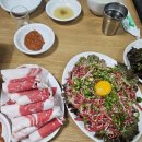 유명정육점 | 종로5가 맛집 백제정육점/차돌육회 조합 유명한 종로 노포 후기