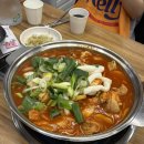 현대떡 | 대전 맛집] 대흥동 닭볶음탕 맛집 현대식당 내돈내산 주말 점심 방문 후기, 닭볶음탕 대, 떡사리, 비빔공기