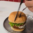 마산회원구 ⓒ-27 | 마산역근처맛집 양덕동 홀리베어버거에서 100%통새우버거 베이컨치즈버거 맛본 후기