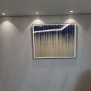 나비엘감삼갤러리 | 이우환 선으로부터,점으로부터 복도 감성액자 현관입구 그림으로 완성하는 인테리어