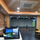 골프연습장 앞 화장실 이미지