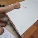 춤추는달팽이도서관 | [아이가 좋아하는 가장 쉬운 그림 그리기] 똥손 엄마의 아이. 진짜 후기