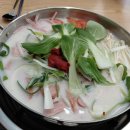 14 | 파장동 부대찌개 맛집, 토마토가 들어간 사골 부대찌개 독특한 맛 추천해도 후회없는 153포인츠부대찌개