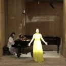 Sop.유희정 Voices of Spring Waltz(봄의 소리 왈츠) - J. Strauss II 이미지