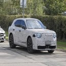 벤틀리네 | “럭셔리 끝판왕이 움직인다” 벤틀리 전기 SUV, 스파이샷에서 다 보였다