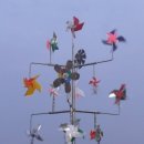 바람개비 조형물 이미지