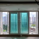 씨유휴먼시아10단지점 | 인테리어 필름 봉산동 휴먼시아 아파트, S176 크림...완성한 샷시 문틀 현관문 화장대 전체 시공 후기