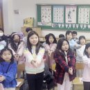 A and B Classes “We Are the World” Song 이미지