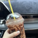 컴포즈커피 생초콜릿라떼