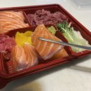 육회랑 연어랑 이미지