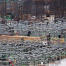 Korean economy continues to stagnate 건설경기 침체가 국내 소비 증가를 상쇄하면서 한국 경제는 계속 침체 이미지
