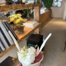 리치 노래연습장 | 2025 09 일상(광안리 카페 오아스 로스터스, 몽셰빵 후기, 다이도코로 본점, 평일 미니 회식)