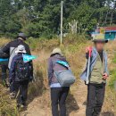 송림지구화장실(폐쇄) | 도토리자연학교 선생들과 함께 걸었던 서해랑길 56코스(장항도선장입구 ~ 송석리노인회관) - 2025.10.25