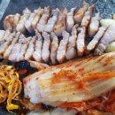 항아리 김치찌개 이미지