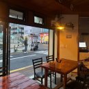 석촌고분역 2번출구 앞 이미지