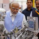 Space-hand 이미지