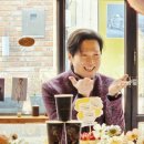 가곡슈퍼 | 봄기운처럼 포근하고 황홀했던 DQLee 이동규 생일 카페 후기