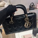 주식회사 코앤소리 | 프로포즈 백❤️과 생일 선물 목걸이❤ 구매 후기 (디올, 티파니앤코) : 압구정 갤러리아