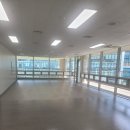 판교우림부동산중개 | 판교 테크노밸리 우림W시티 사무실 20평.30평 구조와 2026년 임대료 현장 정리