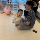 [일상 0201-0210] 재이393-402:) 설날연휴 : 재이 세뱃돈 : 즐거운 키카나들이 : 돌접종 2차 : 침대에서...