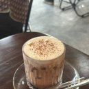 로컬카페 휴 | 다낭에 이런 곳이? 온가족이 만족한 800원 아메리카노 : 현지인 찐 로컬카페 ngo coffee 솔직 후기☕️