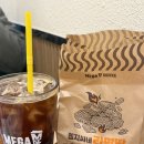 메가엠지씨커피 수원권선자이점 | 메가커피 라면땅 기본맛 후기 | 겨울시즌할인 1600원의 행복