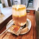 와우리교회 | * 봉담 커피숍 추천 - [레이어]카페 내돈내산 방문기♥︎