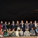 눈물지니 웃음피고 이미지