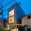 [일본주택] 필로티구조를 H-BEAM과 데크플레이트를 이용하여 만든 모던주택-브랜드하우징 이미지