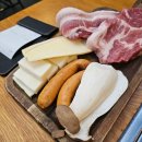 들녁의 하얀집 이미지