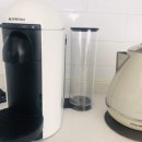 네스프레소 버츄오 커피머신 팝니다 이미지