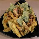 (유치찬란의 숨어있는 밀양 떡볶이 맛집. 군산 튀김 맛집) 약 30년 전통 떡볶이 합동분식 + 군산 계란말이튀김 수제튀김 반한 튀김 이미지