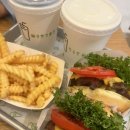 크링크 | [맛집] 쉐이크쉑 메뉴 추천, 더블쉑버거 세트와 바닐라쉐이크 먹어본 후기