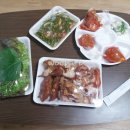 우일왕족발 이미지