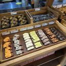 버스정류소_서울호서전문학교.등촌주공3단지아파트 | 발산역 디저트 카페 두바이 소금빵 휘낭시에 {바이웨이베이커스}