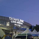 기타B | 김성규 콘서트 엘브이 후기 첫콘 LV4 기타치는 김성규 올림픽홀 B1구역