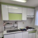 을-160 | 서울 10평대 빌라 싱크대 상하부장 인테리어필름 시공 후기｜ES160으로 밝고 산뜻하게 리폼!