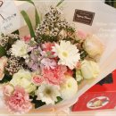 ＜투썸 플레이스 크리스마스 생일 결혼기념일 승진 축하 케익 꽃다발 마포 영등포 성동구 강남 꽃집 꽃배달＞ 이미지