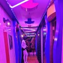 노래클럽 앞 이미지