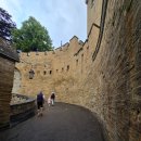 사비성문 공중화장실 | 20250608 슈투트가르트(Stuttgart)에서 렌터카로 호엔촐레른 성(Burg Hohenzollern)으로 이동...